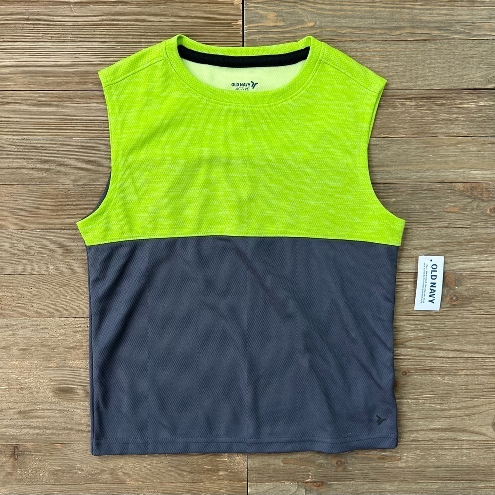 NWT Old Navy Active Tank Top